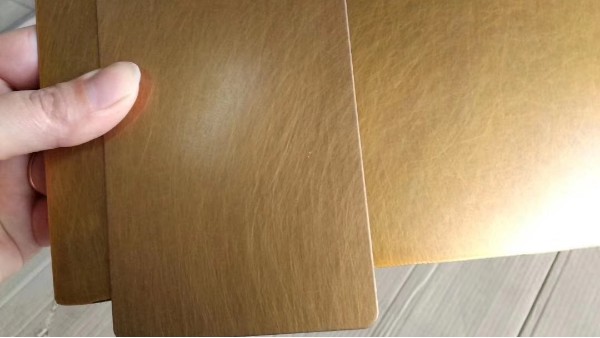 半岛体肓官网装饰板加上无指纹工艺更上一层楼！