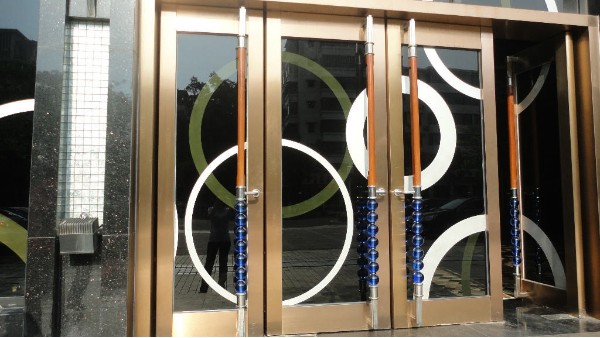 半岛体肓官网装饰的高级质感