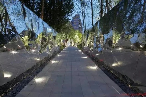 640.webp (1) 640.webp (1)