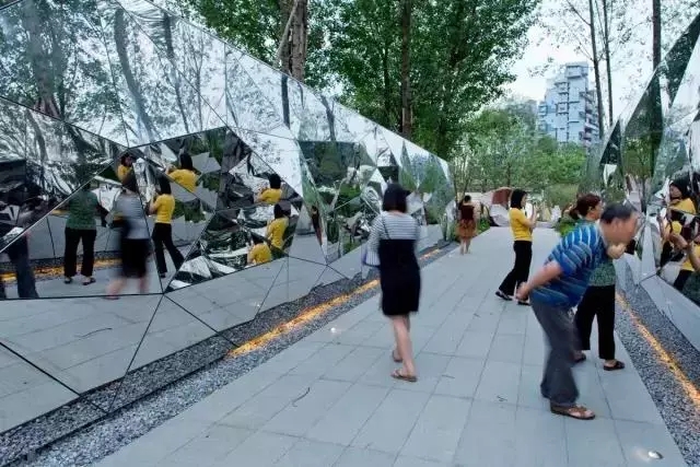 镜面半岛体肓官网